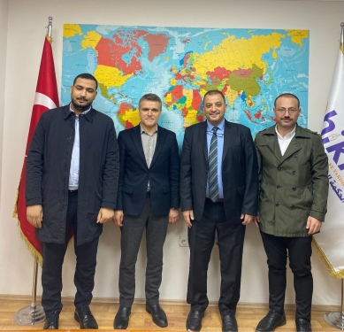 رئيس جمعية الحكمة يستقبل   نائب رئيس حزب العدالة والتنمية   في إسطنبول